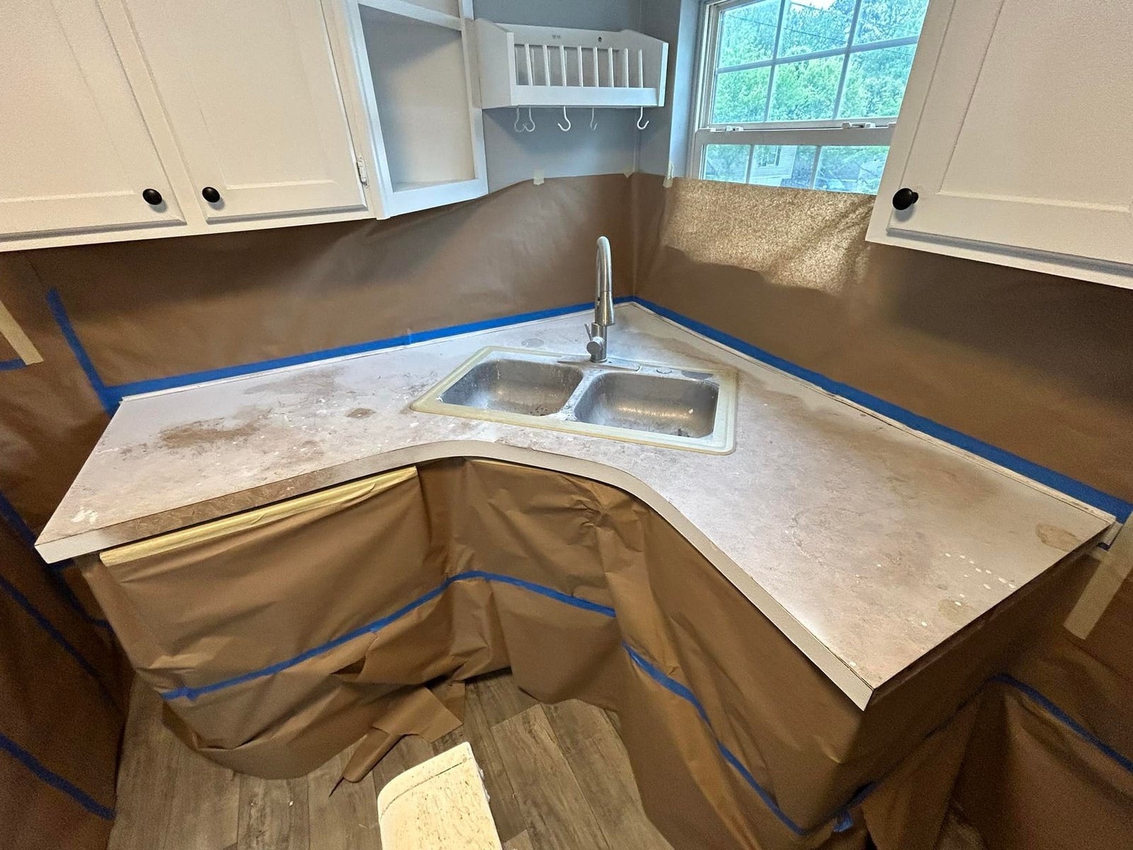 Kitchen Counter 2 before refinishing